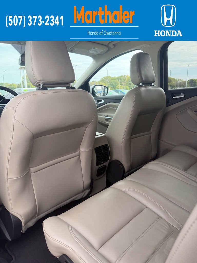 Used 2018 Ford Escape Titanium w/ Ford Safe & Smart Package AWD/4WD image 13