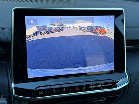 New 2026 Jeep Compass Latitude image 3