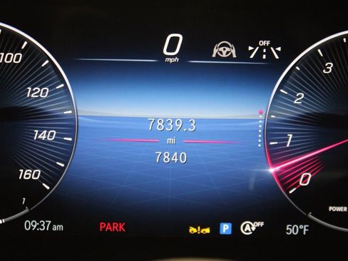 Certified 2025 Mercedes-Benz GLS 450 GLS 450 image 23