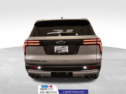Used 2025 Chevrolet Traverse Z71