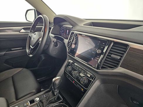 Used 2019 Volkswagen Atlas SEL FWD image 11