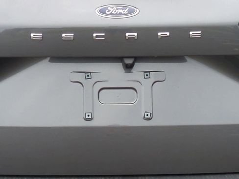 Used 2025 Ford Escape Active w/ Cold Weather Package image 13