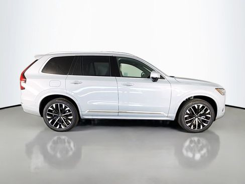 New 2026 Volvo XC90 T8 Plus w/ Protection Package Premier image 8