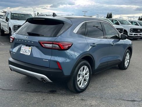 Certified 2023 Ford Escape Active w/ Tech Pack #1 image 3