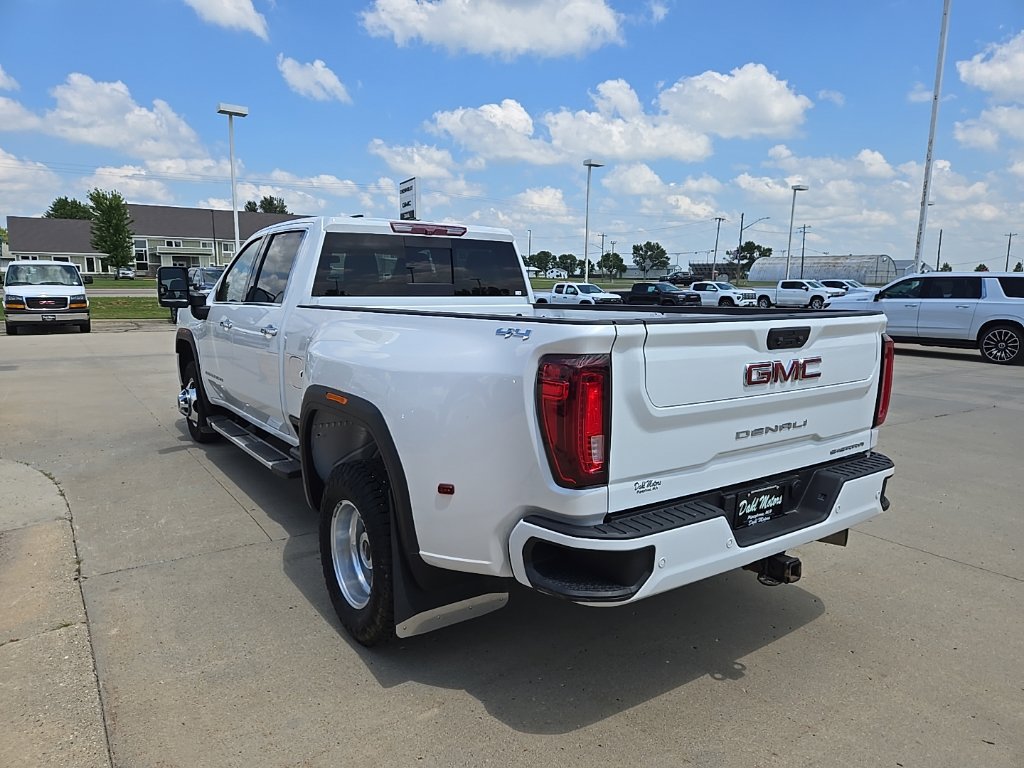 Used 2023 GMC Sierra 3500 Denali AWD/4WD image 7
