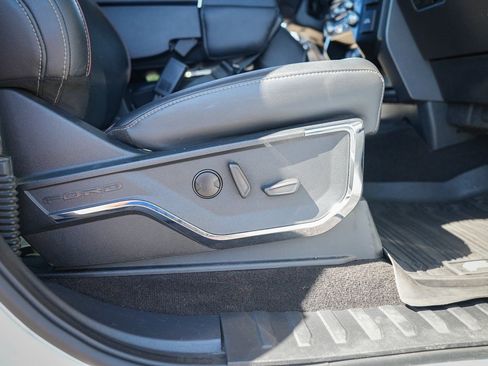 Used 2022 Ford F150 Lariat w/ Max Trailer Tow Package image 34