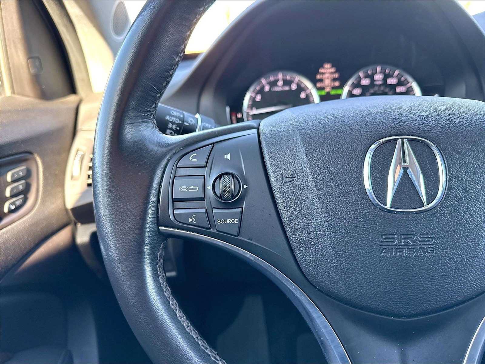 Used 2017 Acura MDX w/ Technology Package FWD image 21