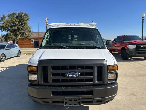 Used 2011 Ford E-250 and Econoline 250 w/ PWR Group image 3