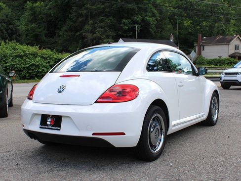 Used 2012 Volkswagen Beetle 2.5 FWD image 7