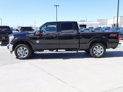 Used 2016 Ford F250 Lariat w/ Lariat Ultimate Package AWD/4WD image 3