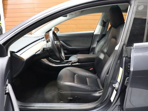 Used 2020 Tesla Model 3 Long Range image 24