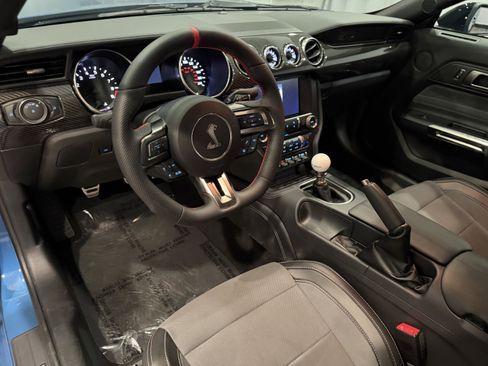 Used 2020 Ford Mustang Shelby GT350 w/ Technology Package RWD image 13