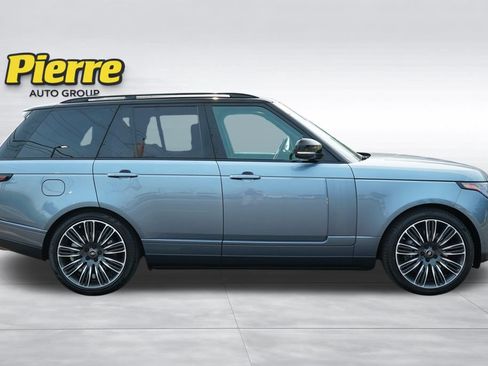 Used 2019 Land Rover Range Rover Supercharged AWD/4WD image 3