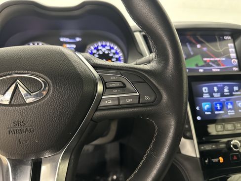 Used 2018 INFINITI Q60 3.0t Luxe w/ Sensory Package 3.0T Luxe AWD/4WD image 20