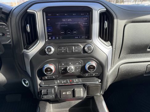 Used 2020 GMC Sierra 2500 SLE image 8