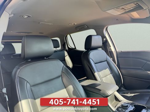 Used 2021 GMC Acadia SLT FWD image 35