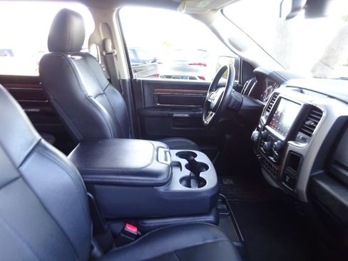 Used 2019 RAM 1500 Laramie w/ Convenience Group RWD image 17