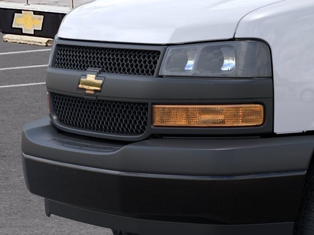 New 2026 Chevrolet Express 3500 w/ Power Convenience Package RWD image 13