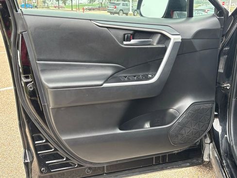Used 2024 Toyota RAV4 XLE image 26