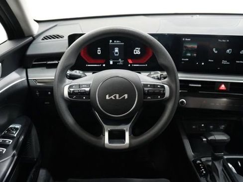 Used 2025 Kia K5 LXS image 14
