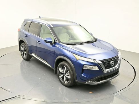 Used 2022 Nissan Rogue SL w/ SL Premium Package FWD image 17