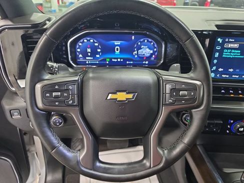 Used 2024 Chevrolet Silverado 1500 High Country w/ Technology Package AWD/4WD image 18