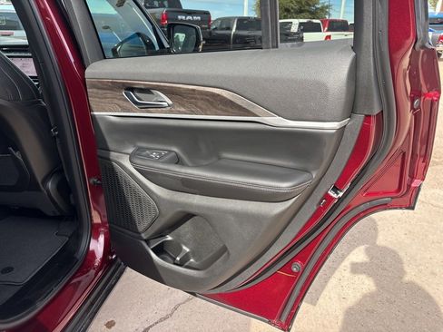 New 2026 Jeep Grand Cherokee Altitude AWD/4WD image 21