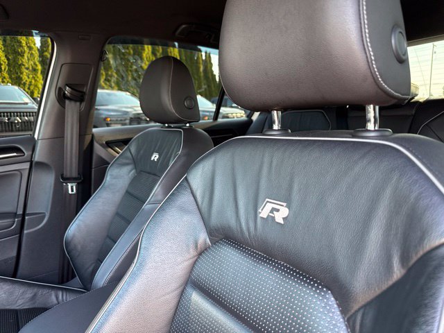 Used 2019 Volkswagen Golf R 4-Door AWD/4WD image 23