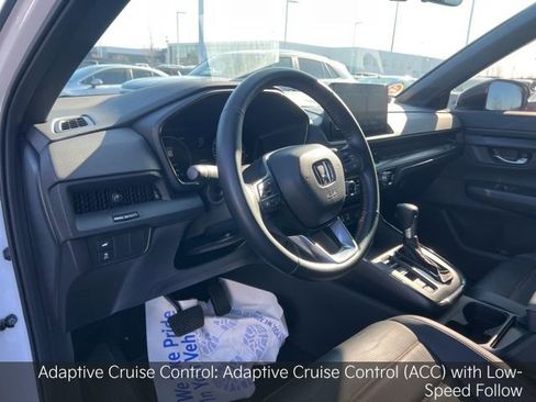 Used 2025 Honda CR-V Sport-L image 9