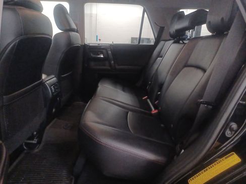 Used 2024 Toyota 4Runner TRD Off-Road Premium w/ Moonroof Package AWD/4WD image 21