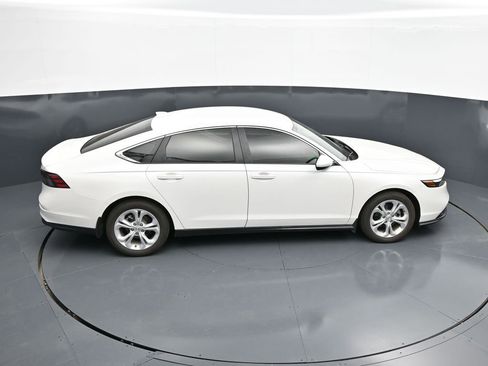 Used 2024 Honda Accord LX image 23