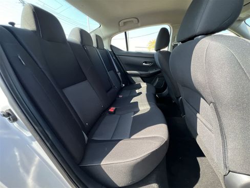 Used 2022 Nissan Sentra SV image 21