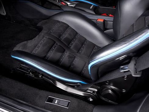Certified 2022 Ferrari F8 Tributo RWD image 24