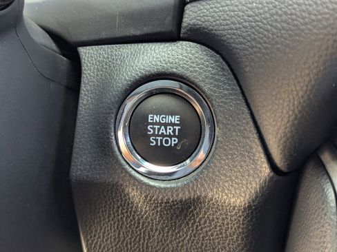 Used 2023 Toyota RAV4 XLE FWD image 30