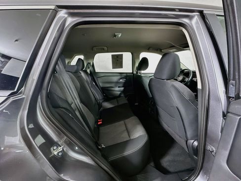 Used 2024 Nissan Rogue SV FWD image 29