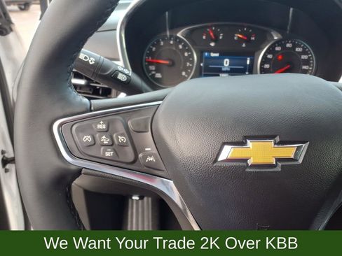 Used 2023 Chevrolet Equinox LT FWD image 16