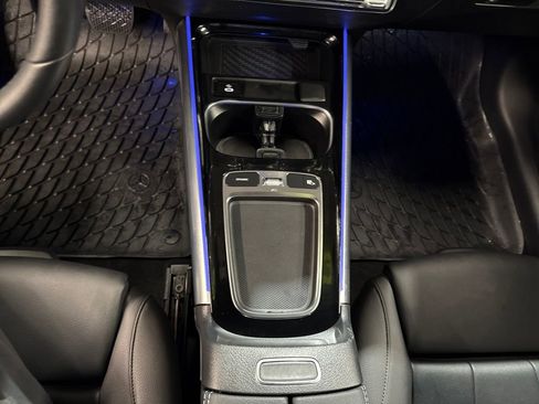 Certified 2025 Mercedes-Benz GLA 250 4MATIC image 19