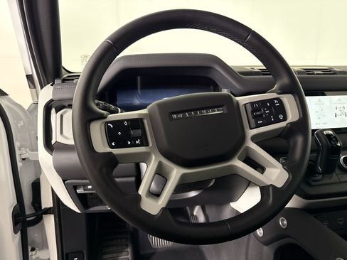 Used 2024 Land Rover Defender 110 S AWD/4WD image 11