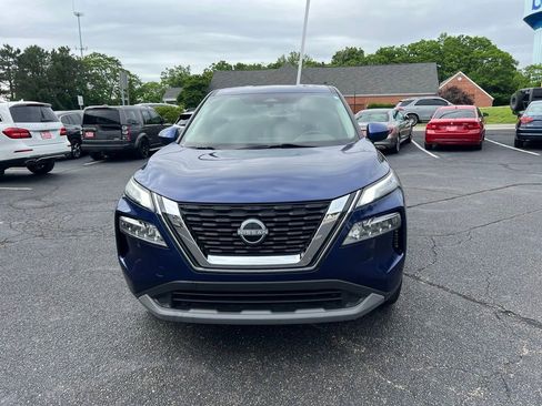 Used 2023 Nissan Rogue SV AWD/4WD image 3