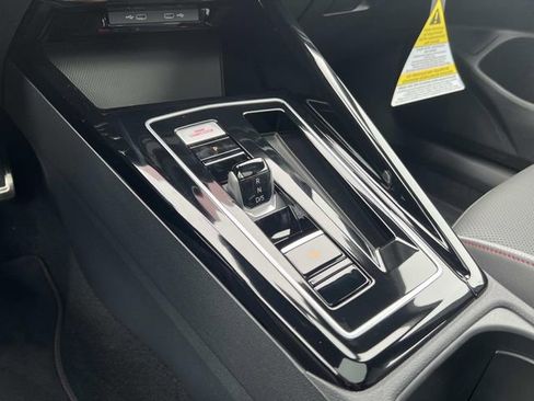 New 2026 Volkswagen GTI SE FWD image 25