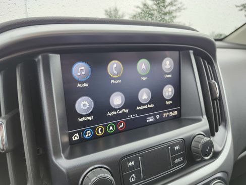 Used 2020 Chevrolet Colorado LT w/ Luxury Package AWD/4WD image 7