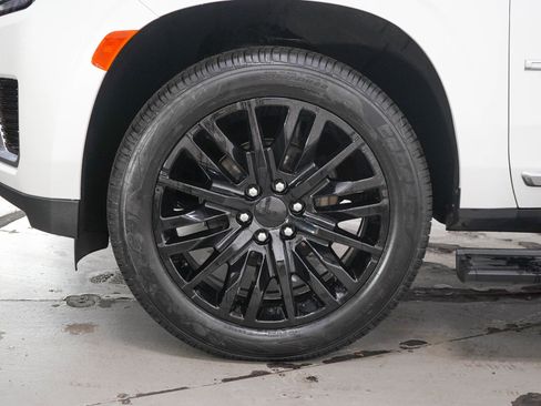Used 2024 GMC Yukon XL Denali w/ LPO, Floor Liner Package AWD/4WD image 31