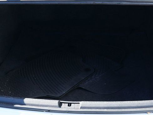 Used 2022 Volkswagen Passat 2.0T SE image 25