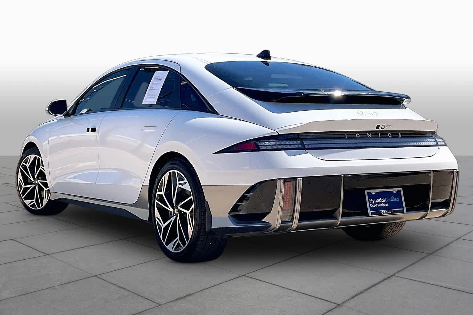 Used 2024 Hyundai Ioniq 6 SEL RWD image 11