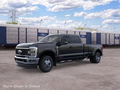 New 2026 Ford F350 Lariat w/ Lariat Premium Package