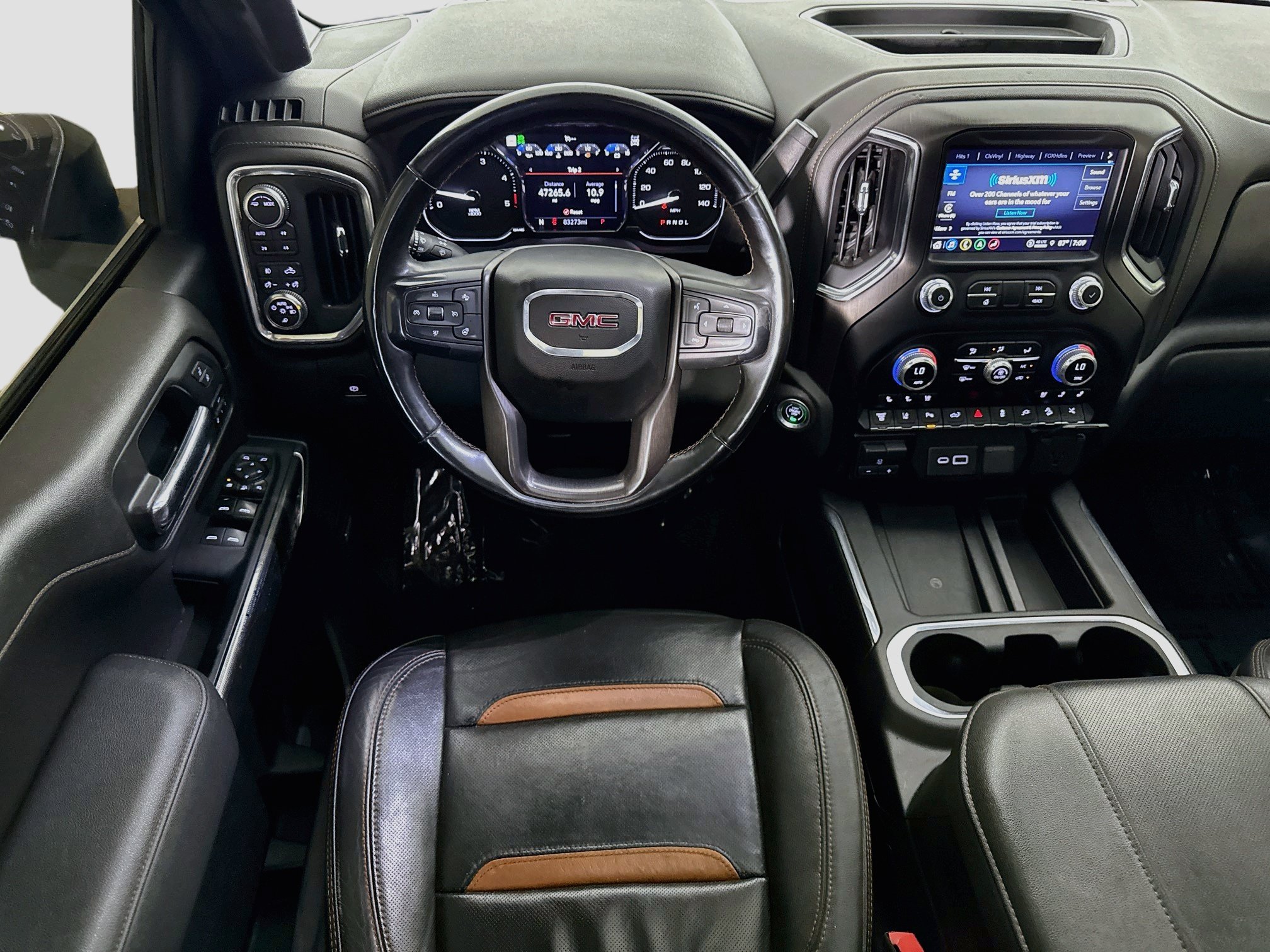Used 2023 GMC Sierra 2500 AT4 w/ AT4 Premium Plus Package AWD/4WD image 25