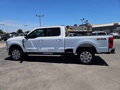 New 2026 Ford F250 Lariat w/ Chrome Package AWD/4WD image 7