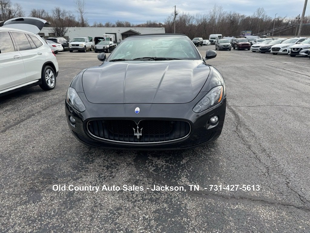 Used 2014 Maserati GranTurismo Convertible RWD image 3