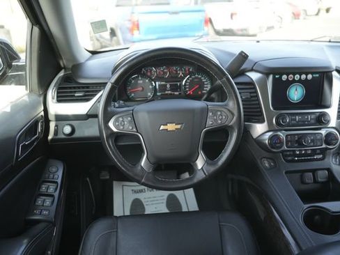 Used 2020 Chevrolet Suburban LT w/ Luxury Package image 24