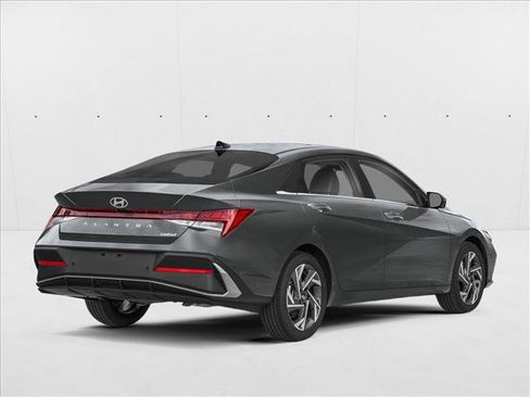 New 2026 Hyundai Elantra Limited image 2